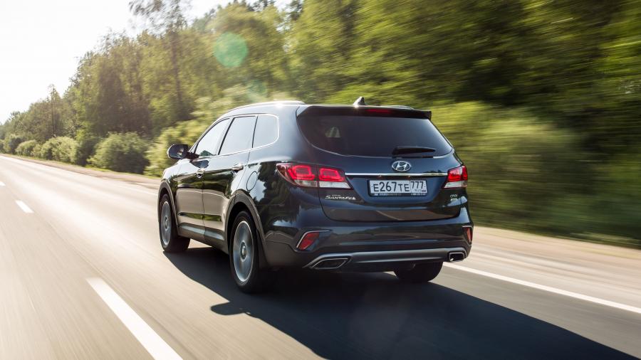  Hyundai Grand Santa Fe (DM) 2016 года  (фото 10 из 40)